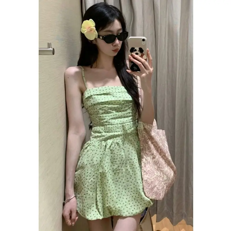 Mini abito con bretelle stampato floreale verde Donna 2025 Nuovo dolce senza maniche a vita alta Slim A Line Abiti da spiaggia