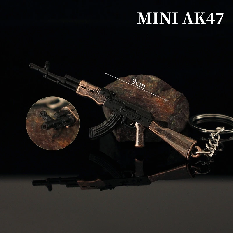 New Metal Gun Keychain PUBG AK 47 Mini Glock Colt Gun Weapon Model Alloy Pistol Light Key Chain Car Pendant Gift Toy for Men