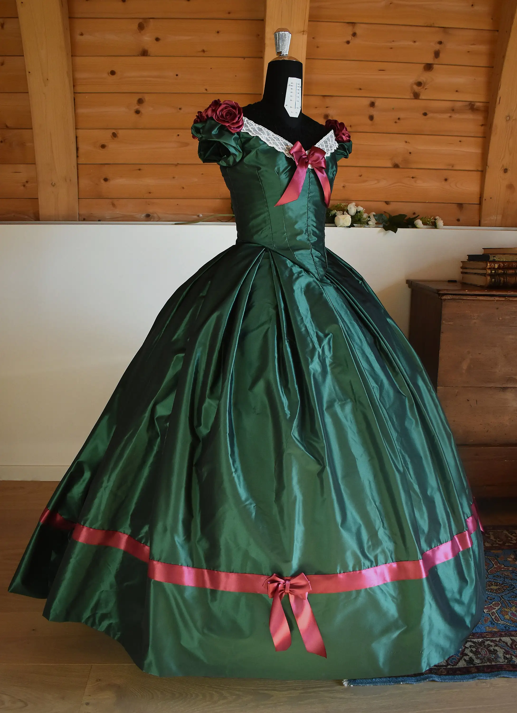 Medieval 1860s Dress Victorian Ball Gown Historical Women Vintage Green Dress Gown Custom Made