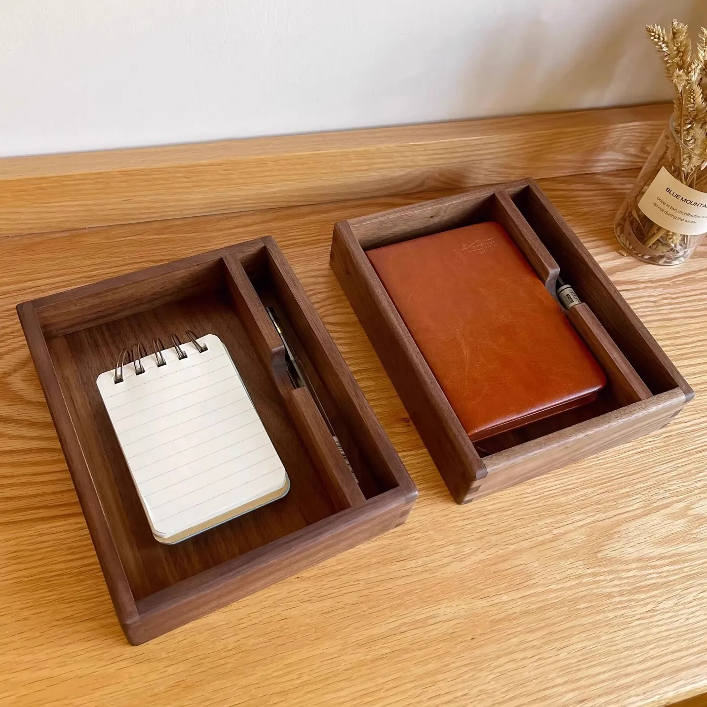 All-in-One Desktop Organizer Pen Holder & Business Notepad Container Solid Wood Storage Box for Office/Meeting Supplies