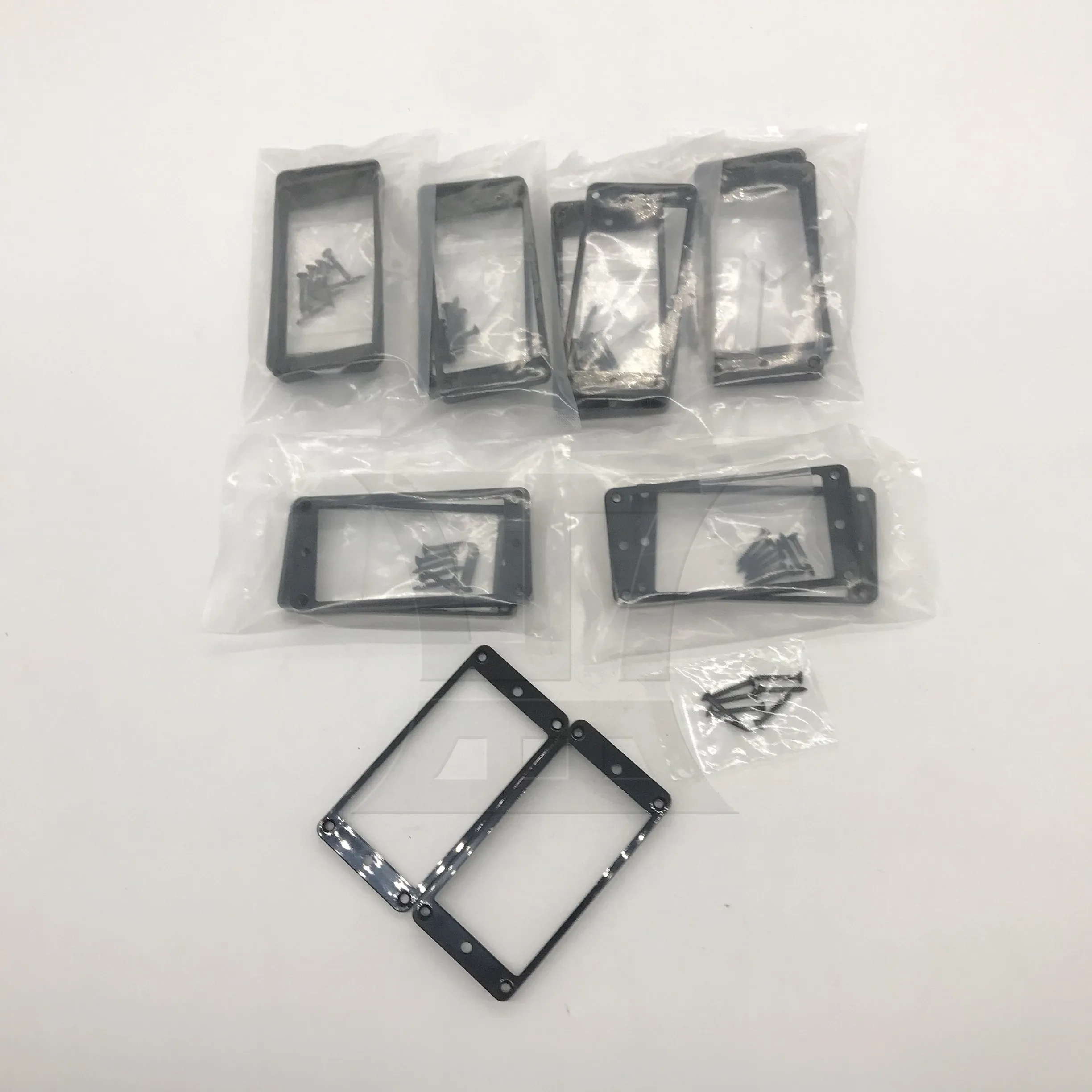 

Yibuy 14pcs Bridge and Neck Pickups Cover Frame ABS Material Sturdy