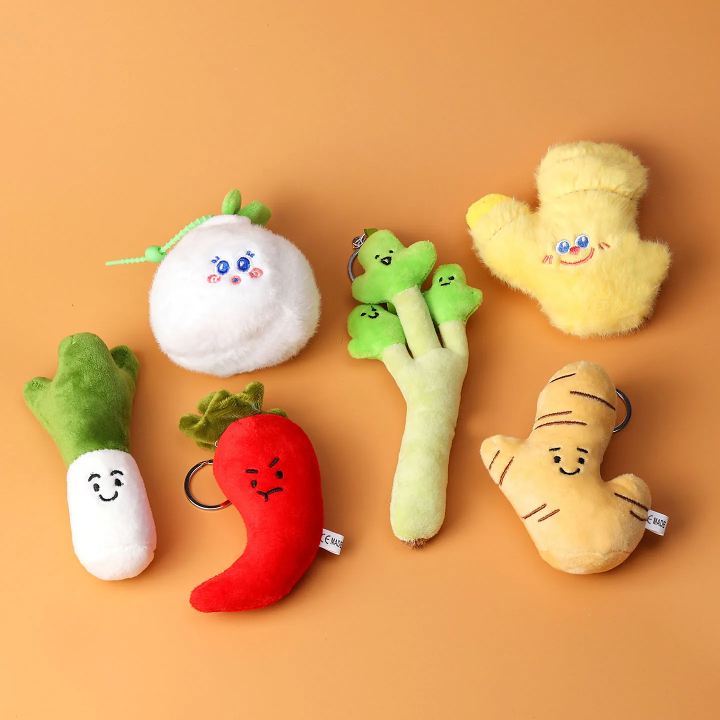創造的な野菜、面白い表情、ネギ、生姜、ニンニク、果物、植物、ぬいぐるみペンダント、キーホルダー、人形販売機