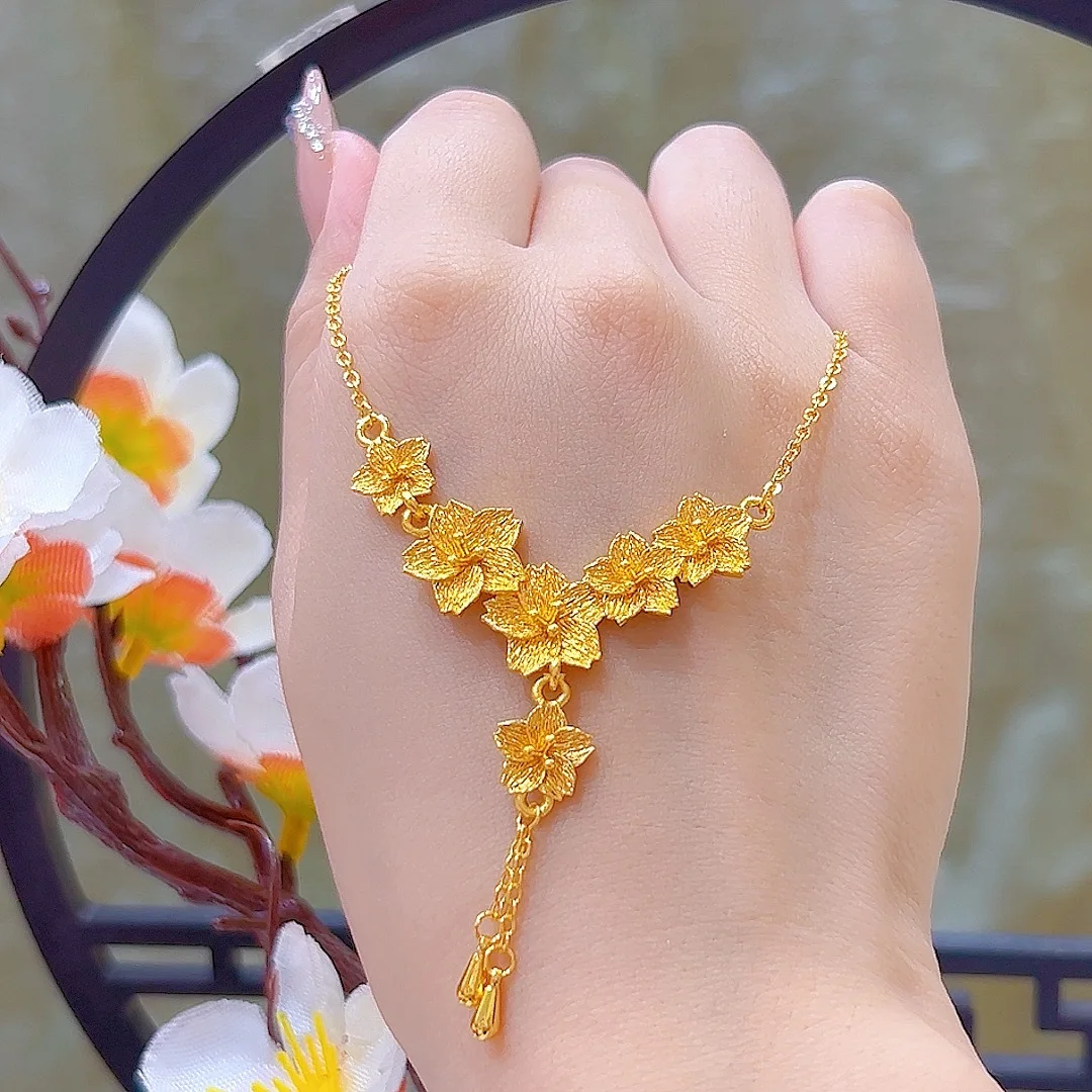

Luxury 24K 9999 Pure Gold real gold Women's Three-petal Grass Clavicle Necklace Lucky Flower Pendant Necklace