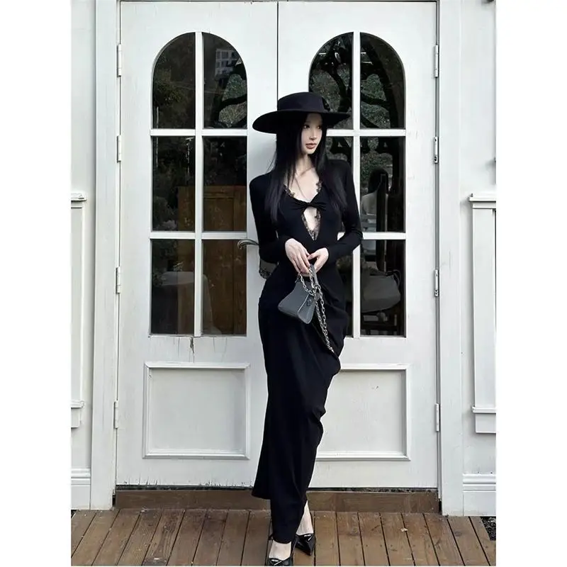 Sexy Lace Splice Long Sve Onesie Women's Faion Autumn New Slimming Design Hollow out Inner Wear Top V-ne ort Sle