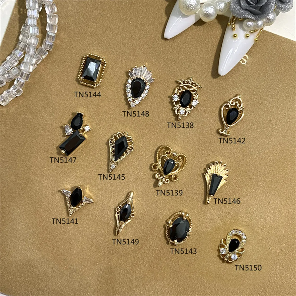 5PCS Random Black Gothic Punk Zircon Nail Art ,Luxury Charms 3D Alloy Fashion Exquisite Crystal Rhinestones Nail Decorations DIY