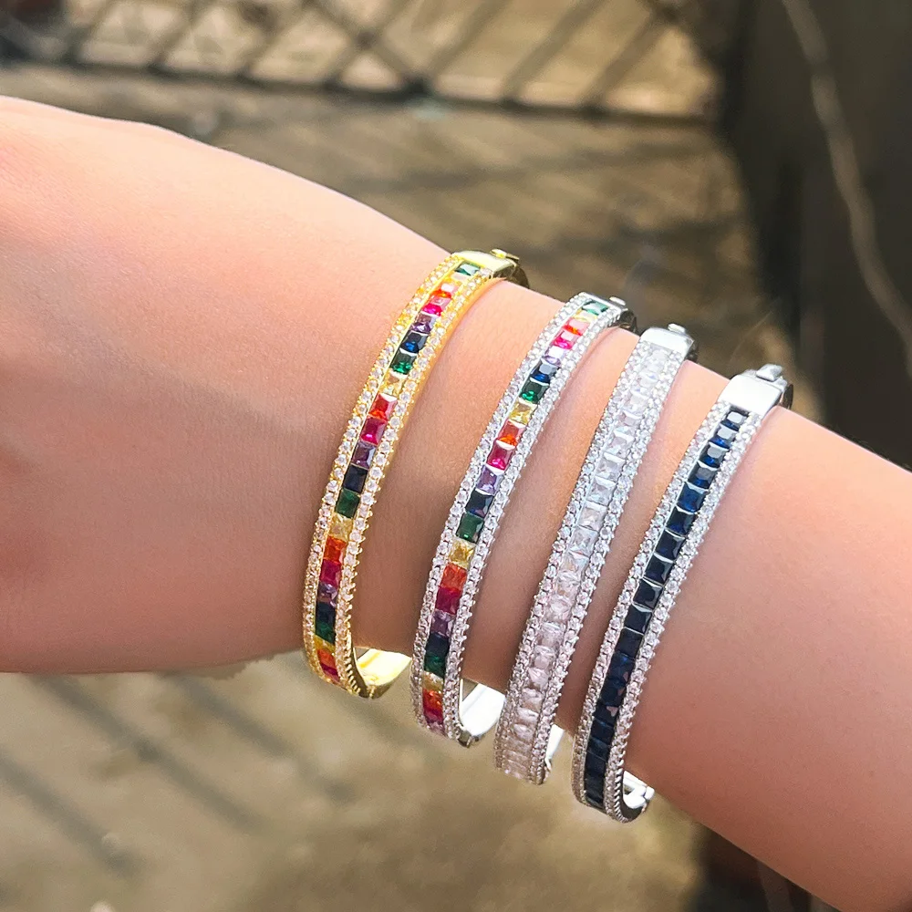 CWWZircons Wunderschöner, glitzernder, quadratisch geschliffener CZ-Armreif mit Weißgoldbeschichtung für Damen, schicker Boho-Sommerschmuck, Großhandel SZ0066 – Detail 3