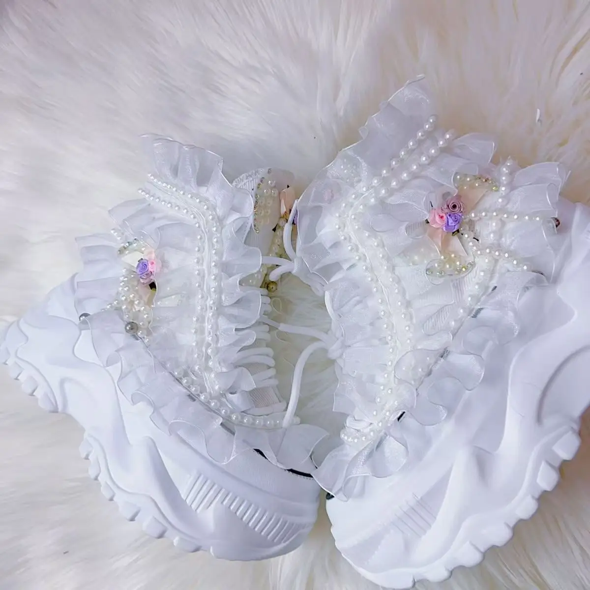 

Luxury pearl lace flower rhinestone beaded trim women's shoes white high-top lace-up sneakers 35-39