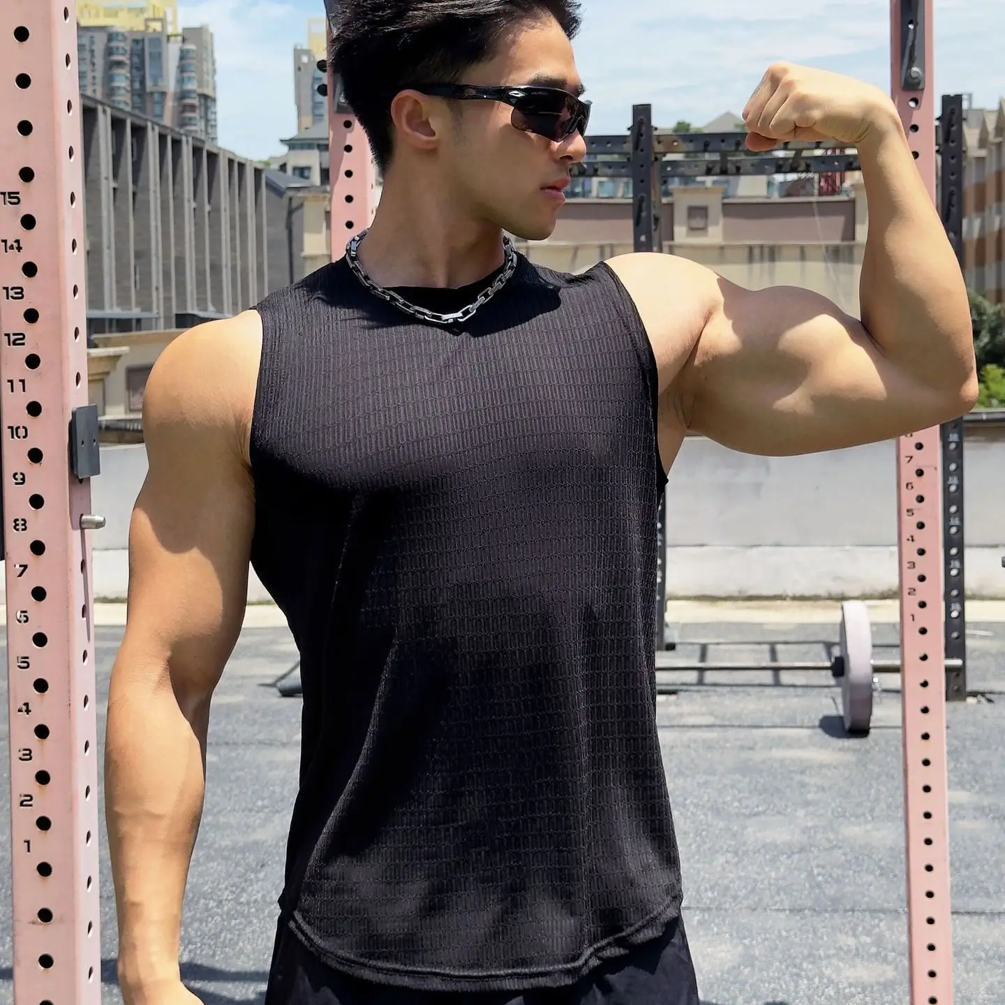 

Men's New Summer Fitness Vest for Muscle - building Brothers - Ideal for Outdoor Running, Casual Wear and Fitness