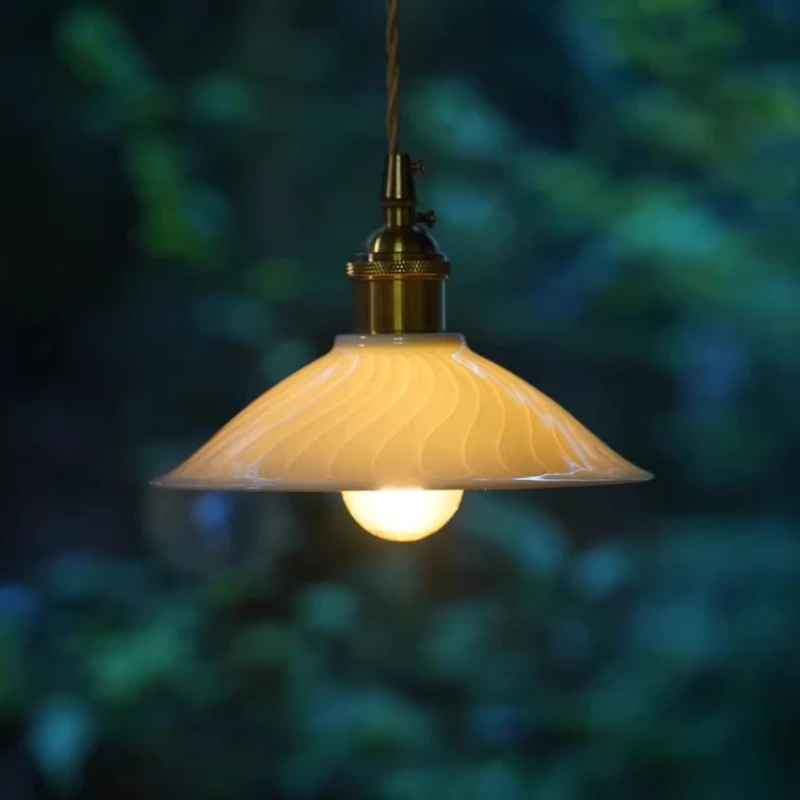 Vintage Ceramic Bra…