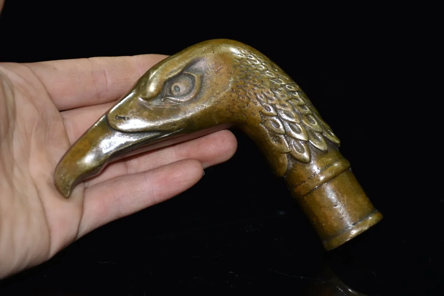 Chinese Brass Copper Hand Carved Cane Walking Stick Head Handle Eagle Statue