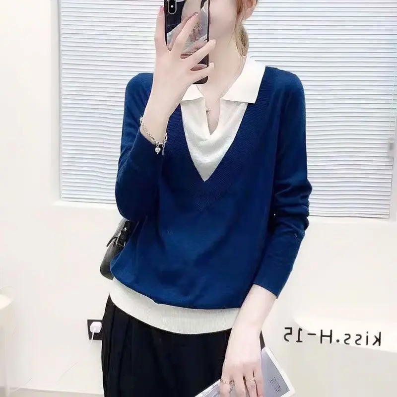 2023 Spring and Autumn Fashion Temperament Commuting Minimalist V-neck Loose Casual Oversize Versatile Fake Two Piece Knitwear