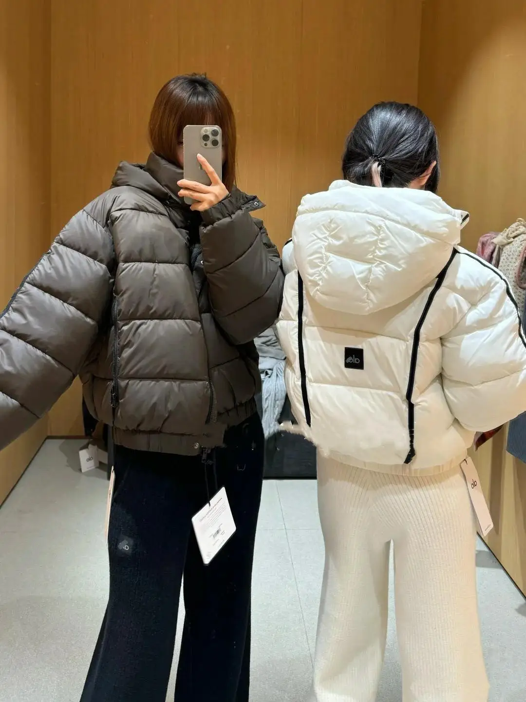 

Женская утепленная куртка-пуховик с капюшоном на молнии, теплая зимняя хлопковая куртка в корейском стиле, модная для повседневной носки