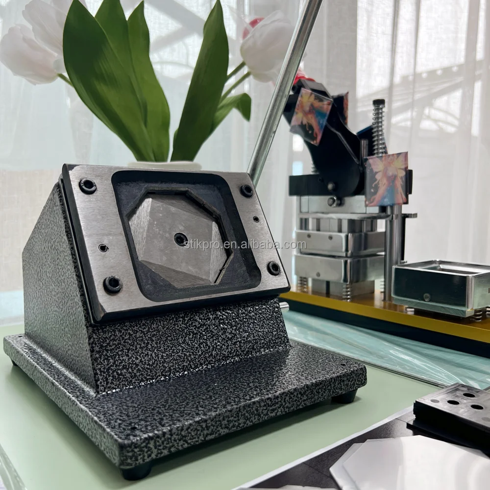 Hot Sale Square 50x50mm Button Maker Kit Badge Making Machine + Paper Cutter + 1000pcs Fridge Magnet Button Supplier