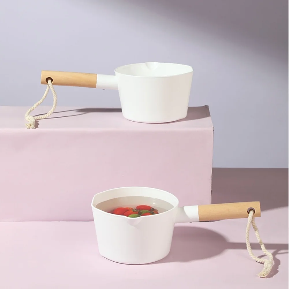 Household Kitchen Scoop Japanese Water Dipper With Long Handle Deep Design PP Soup Ladle For Cooking Stews Sauces Hot Liquids