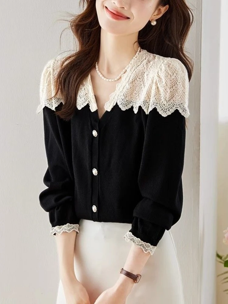 

Lace Shirts & Blouses for Women Vintage Y2k Fashion Pretty Clothing Trend 2025 High Quality New Collection Button Up Woman Top