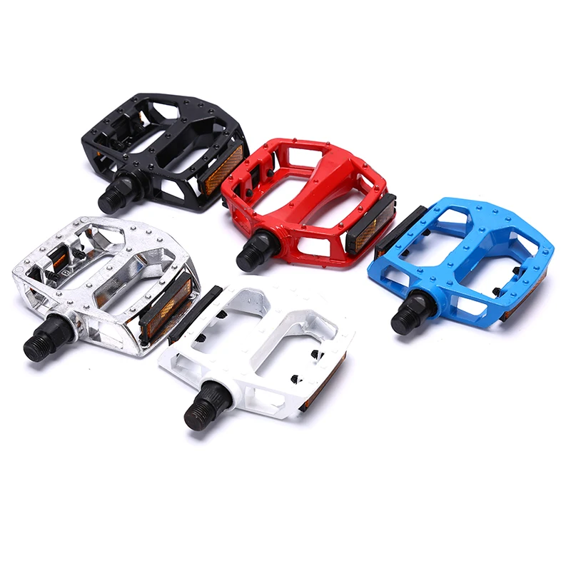 Bicycle Pedals Mountain Bicycle Aluminum Alloy Footrest Cycling Flat Pedals