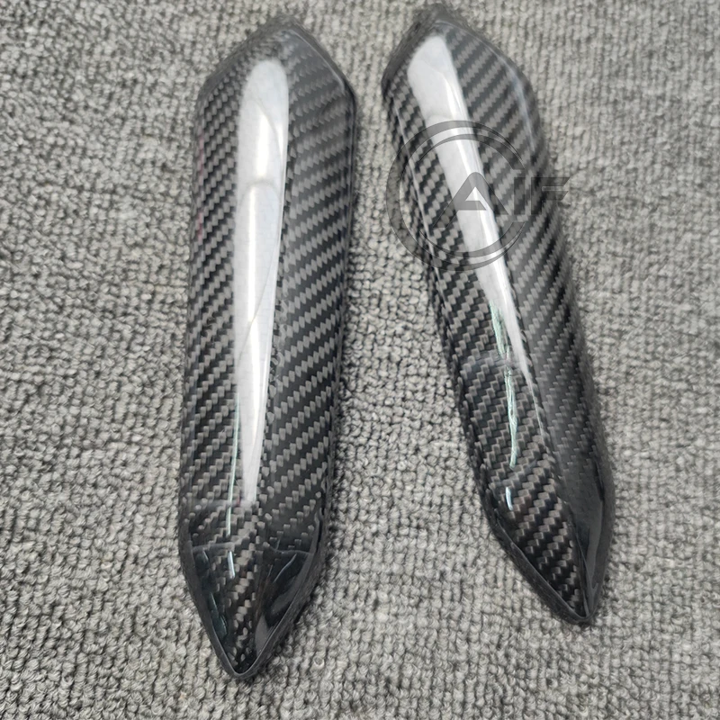 

Motorcycle accessories 100% 3k Carbon Fiber Windshield Strut Covers Trim For Honda Gold Wing 1800 GL1800 F6B 2018+