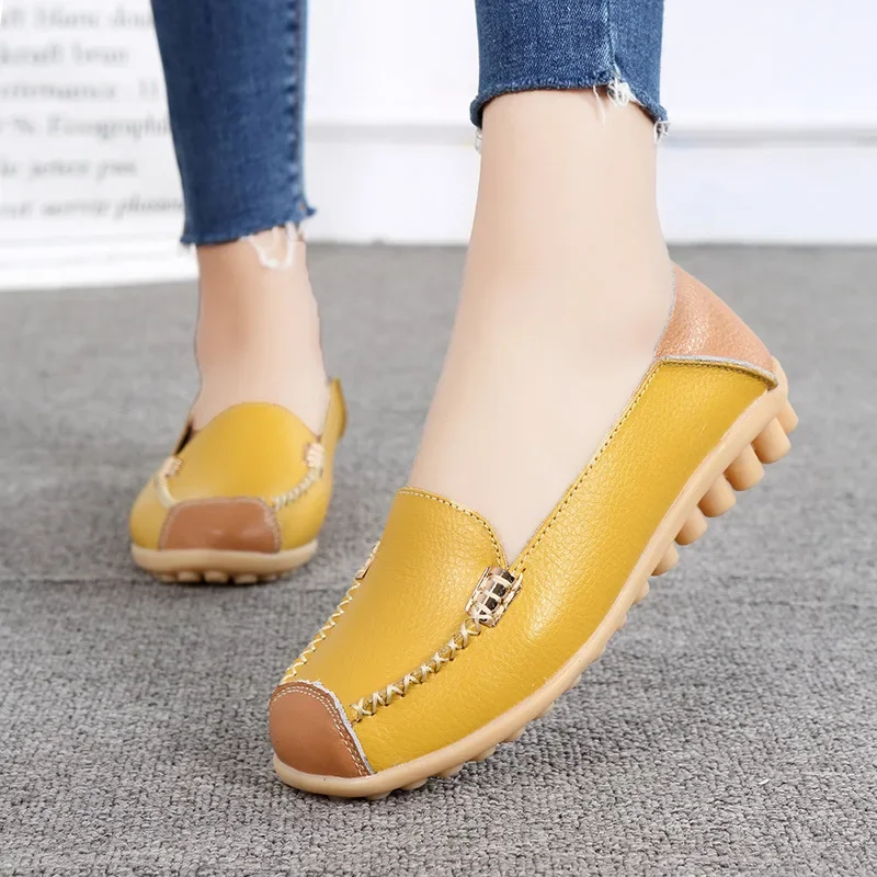 Women Shoes 2024 New Spring  Summer Leather Waterproof Non-slip Cowhide Soft Sole Casual Loafers Mom Shoes Women Sneakers