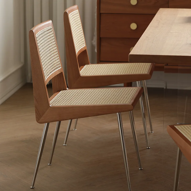 Nordic rattanowe krzesło do jadalni z litego drewna oparcie domu krzesło nowoczesne minimalistyczne średniowieczne krzesło ze stali nierdzewnej Celebrity Chair