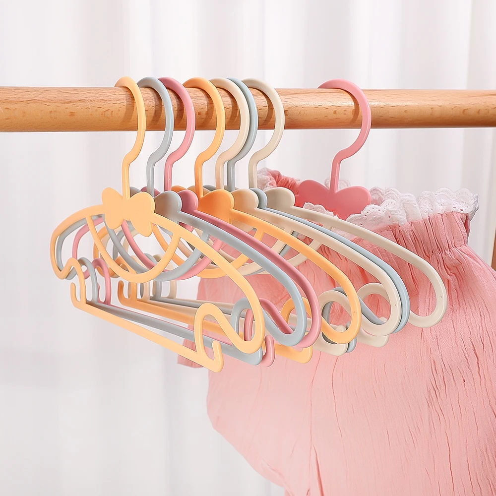 1/5pcs Children Clothes Hanger Portable Plastic Racks Closet Organizer Clothing Display Hangers Windproof Kids Baby Coats Hanger