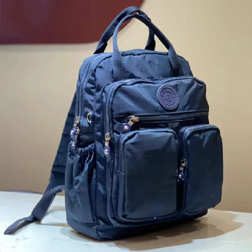 Nouveau sac à dos de voyage matelassé pour femme, sac à dos décontracté résistant à l'eau, sac à dos pour ordinateur portable, vert tendance, grand sac à dos universitaire à la mode