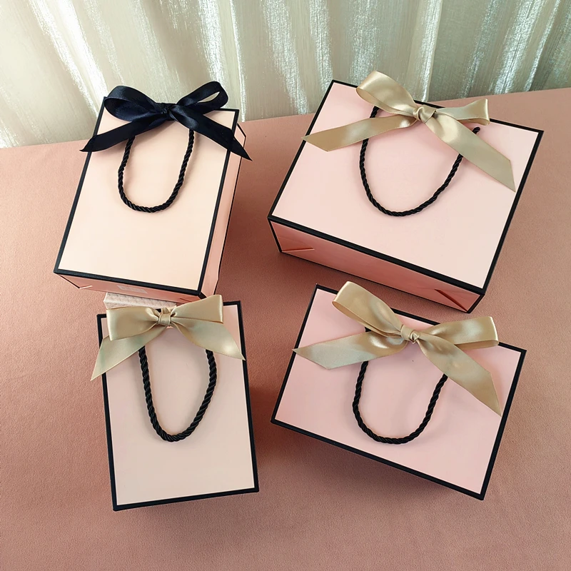 New High Quality Pretty Pink Gift Bag Gift Box Ornament Pajama Book Black Handle With Ribbon Paper Box Bag Kraft Packaging