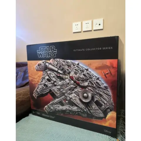 In Stock The Large Millennium Ship Falcon 8445pcs Building Blocks Bricks Compatible 75192 Toys For Kids Birthday Christmas Gifts