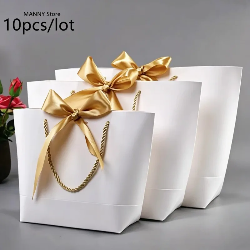 Caja de regalo dorada de gran tamaño para pijamas, ropa, libros, embalaje, bolsas de caja de papel con mango dorado, bolsa de regalo de papel Kraft con asas de diciembre