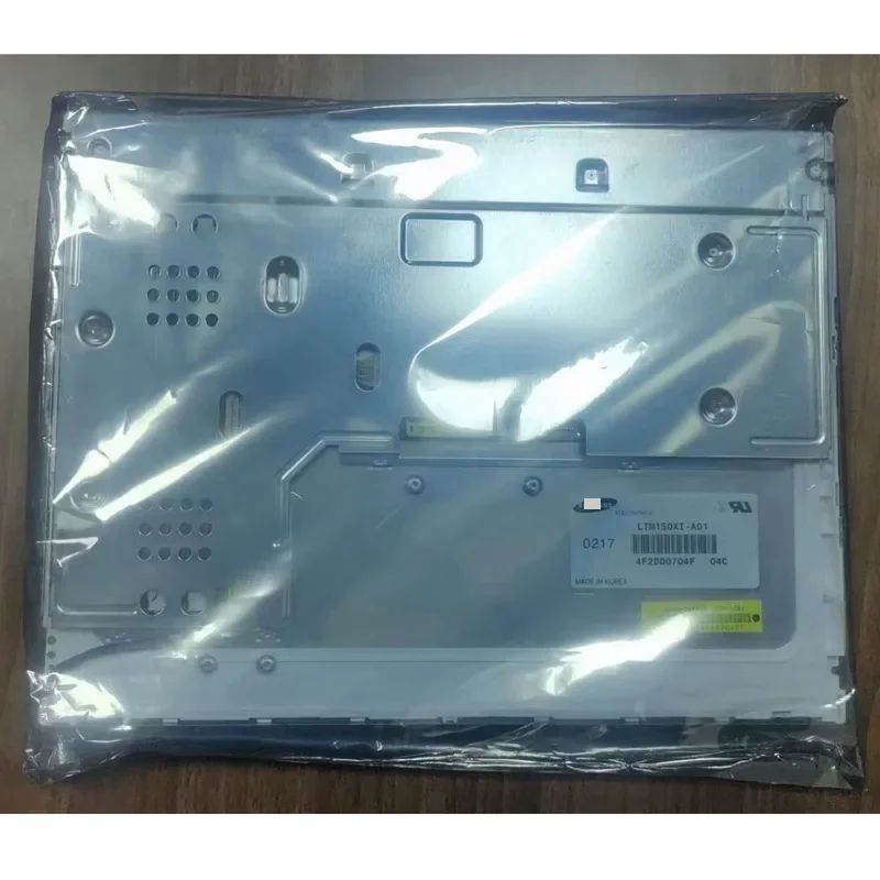 

LTM150XI-A01 15" 1024*768 CCFL TFT-LCD Display Screen LTM150XI-A01 Zhiyan supply