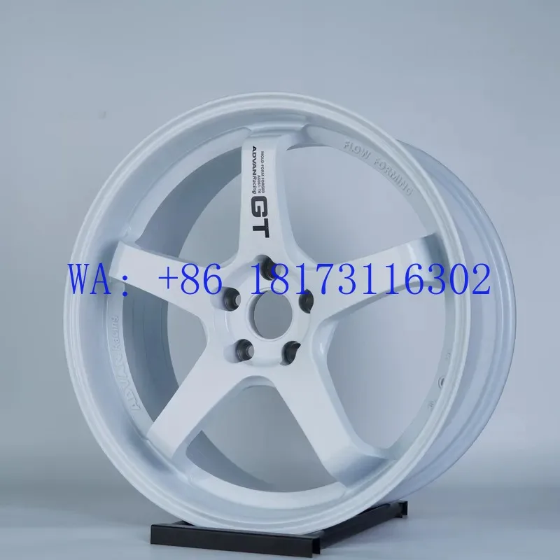 Hot Chrome 16/17/18/19-inch aluminum alloy spinning GT five-star modified wheels suitable for Golf front and rear