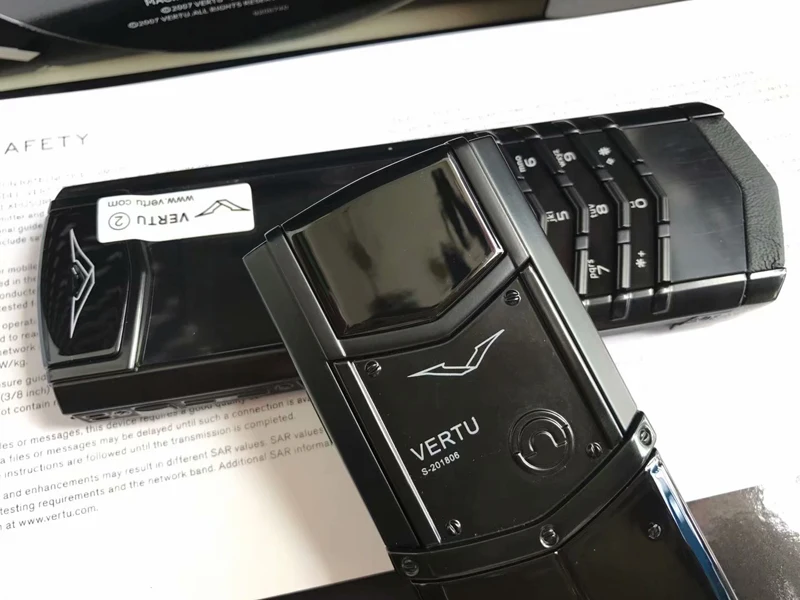 Classic Signature Handmade Cellphone Dual SIM Bluetooth Dialer Ebook Elegant Metal Luxury Feature Senior Mobile Phone 2G