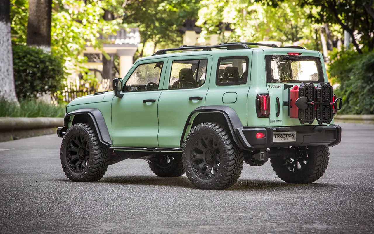 Traction Hobby Tank300 Competitive Edition Rtr 1/8 Rc Simulation Electric Remote Control Model Car Crawler Adult Kids Toys