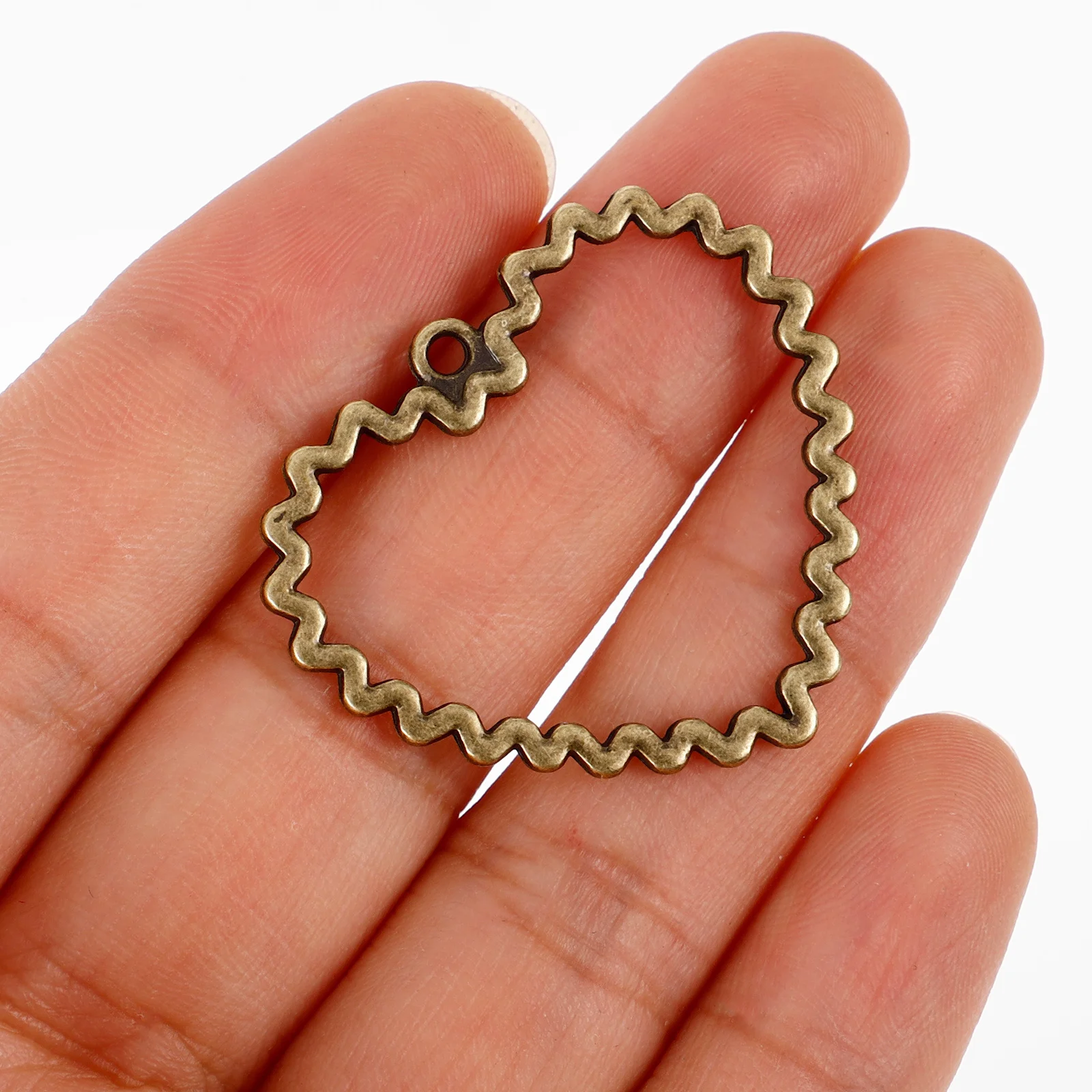 

50Pcs Alloy Heart Charms Lightweight Pendants for Jewelry Making Necklace Bracelet Earring Ornaments Heart Charms