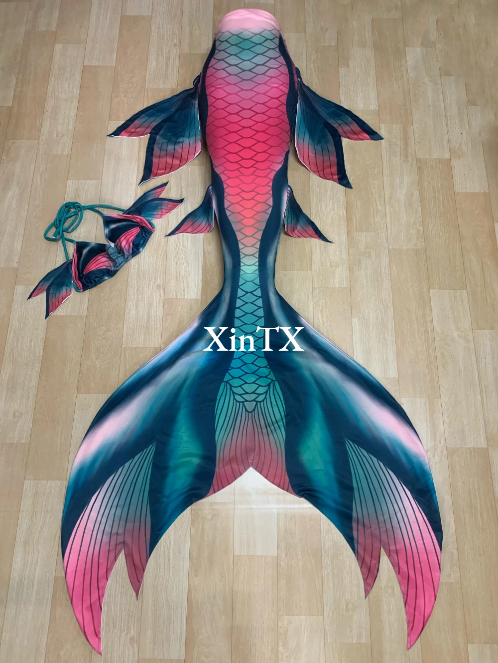 Women Mermaid Tail Merman Ear Hooks Can Be Customized Large Size Professional Original Design Aquarium Performance Training