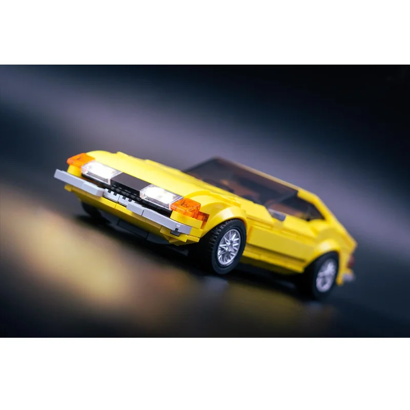 

Building Block Car Model 365 GTB Speed Champion Christmas Gift Toy For Boys 303 Parts Creative Construction