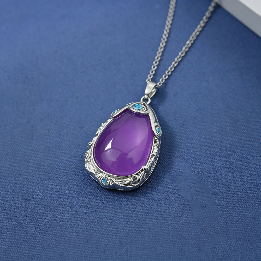 Anime The Amulet of Avalor Sofia Cosplay Necklace Purple Gem Pendant Clavicle Chain Metal Jewelry Accessory Party Props