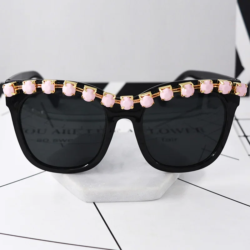 

2019 Baroque European Style Brand Designer Ladies Carved Sunglasses Exaggerated Party Sun Glasses Women Luxury Charm Eyewear