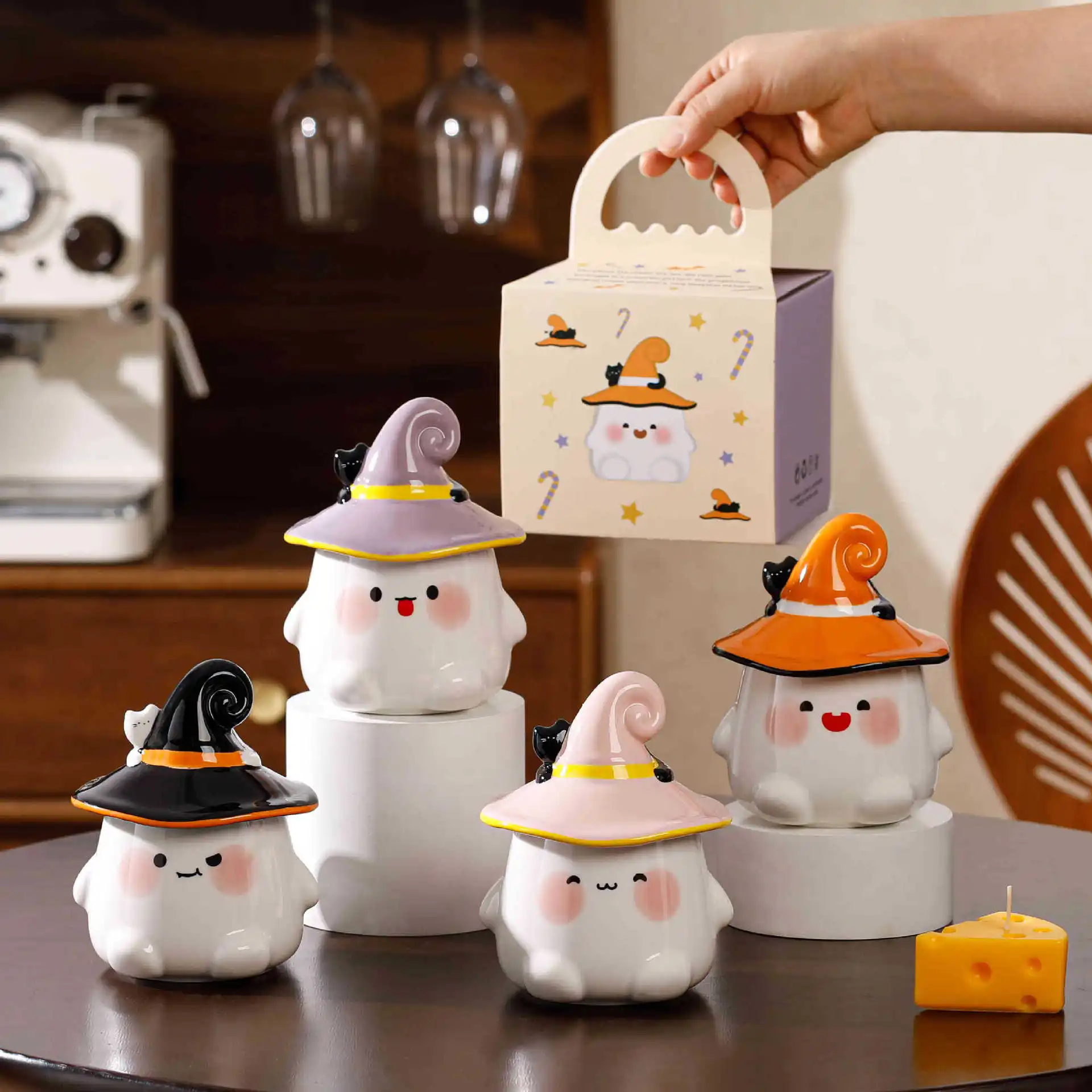 

Creative Magic Ghost Hat ceramic cug Personalized coffee cup gift box set.Halloween decorative ceramic mugs