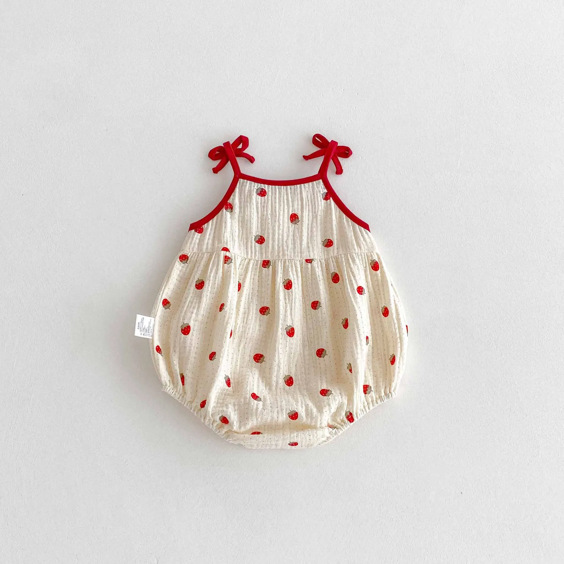 

Summer Baby Girls Clothes Sleeveless Baby Bodysuit Fashion Toddler One Piece Strawberry Print Outfit