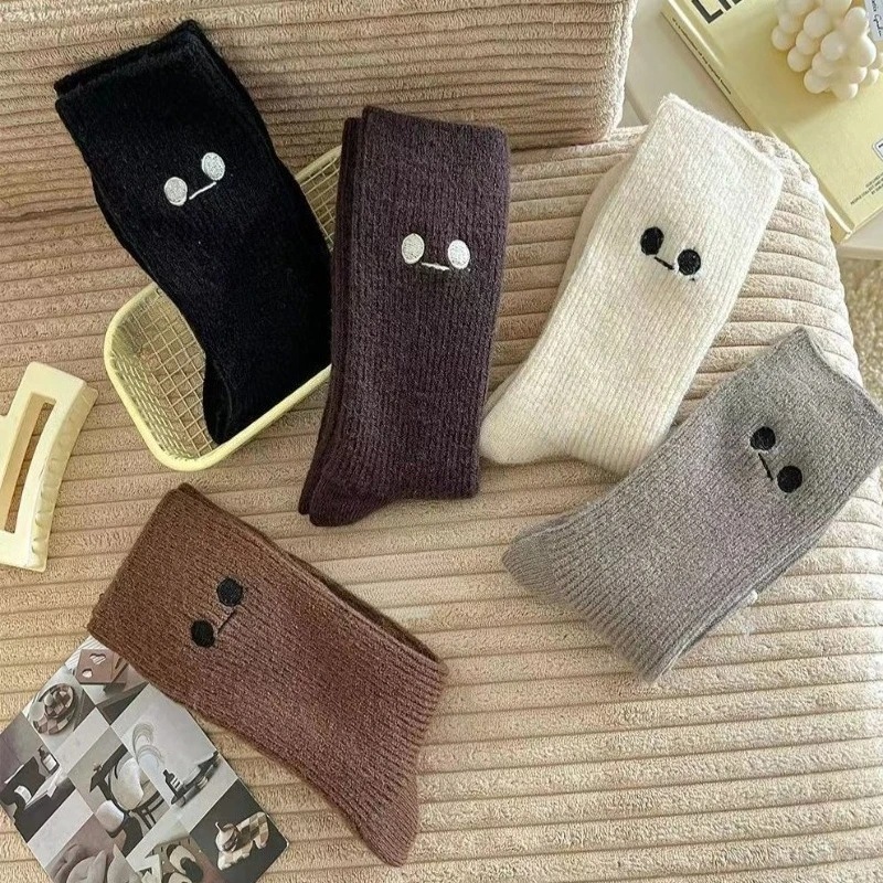 

5 pairs of cute plush thick socks for women in autumn winter warm sweat absorbing casual comfortable long socks for winter