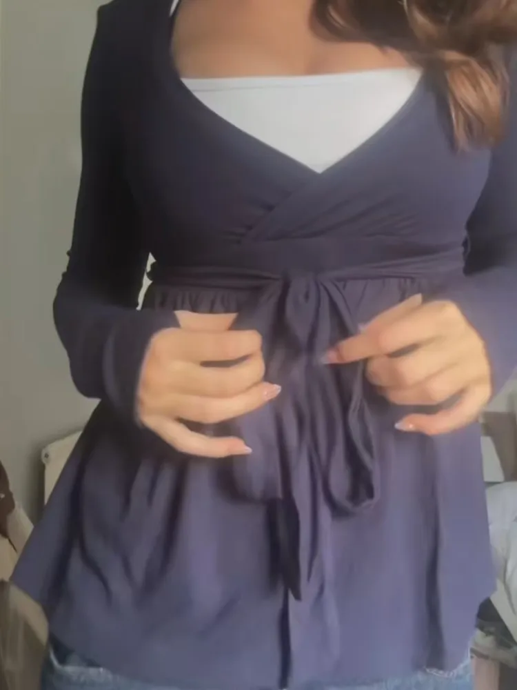 

Темно-синие сексуальные футболки с длинными рукавами и v-образным вырезом, женские осенние новые уличные повседневные тонкие футболки на шнуровке, винтажные шикарные милые топы Babydoll Y2K