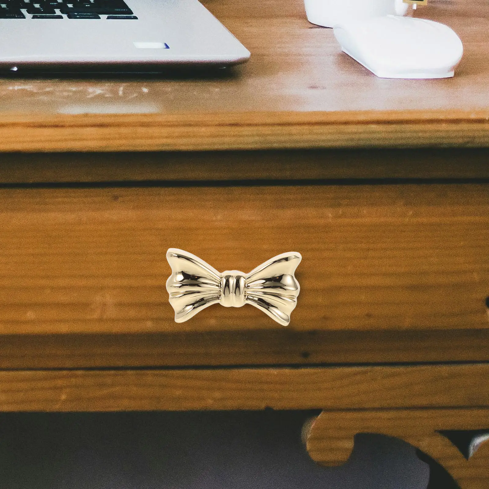 

Elegant Gold Bow Cabinet Knobs Brass Drawer Pulls for Kitchen Wardrobe Decorative Hardware Retro Furniture Accessories