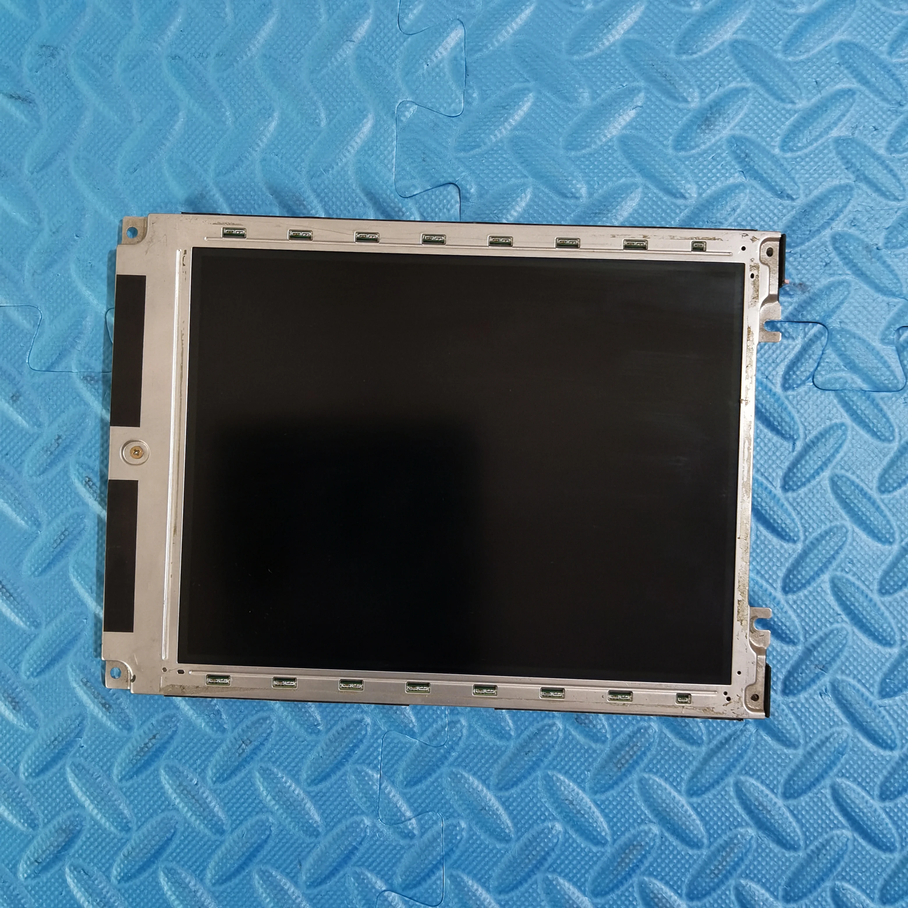 

100% original 7.7-inch LM8V31 LCD display screen