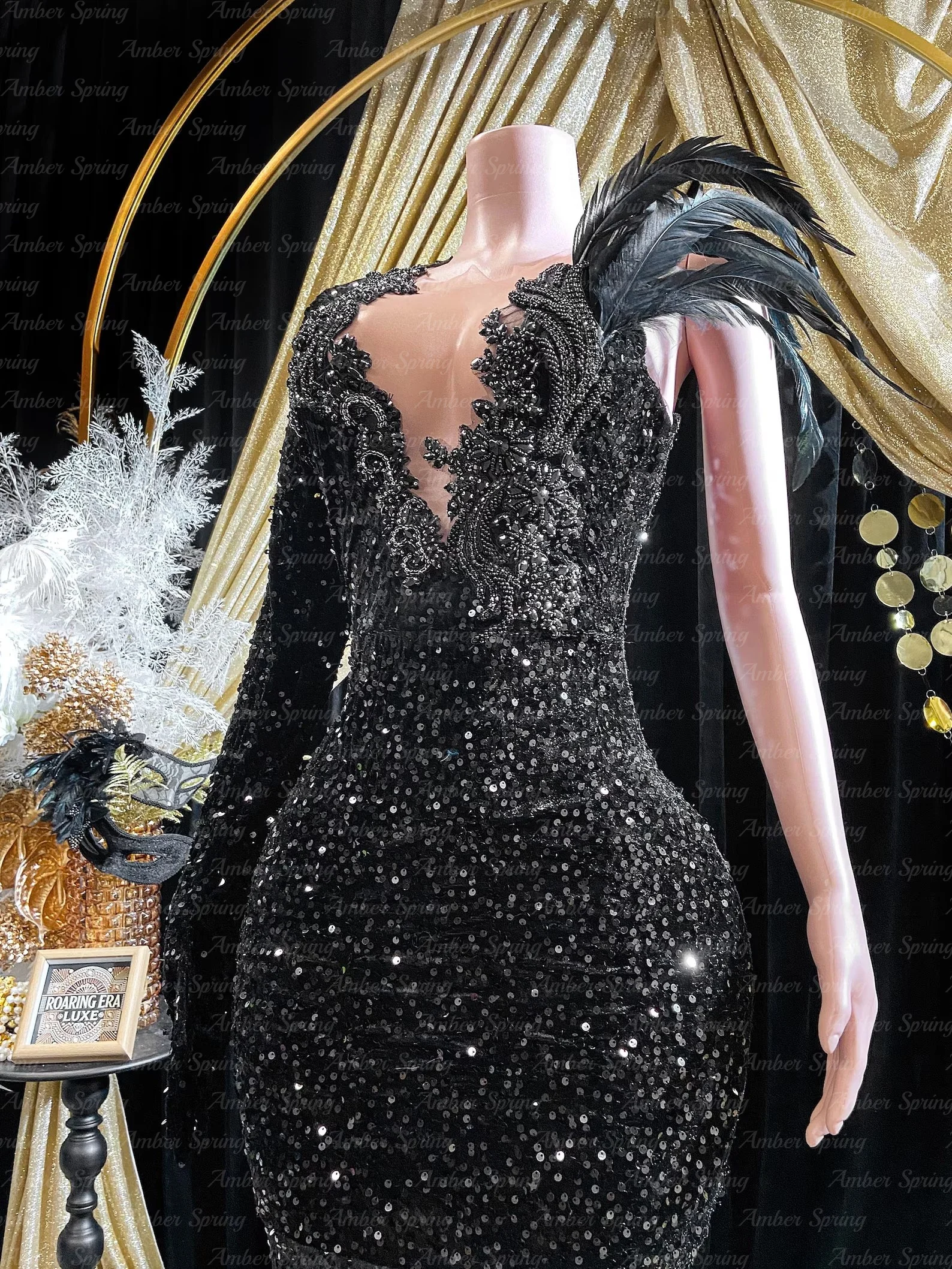 사용자 정의 만든 블랙 라인 석 이브닝 드레스 아플리케 단일 긴 소매 인어 댄스 파티 드레스 깃털과 공식 양재 가운