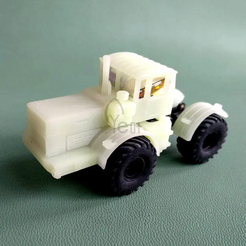 

Модель трактора K701, масштаб 1/87, набор для сборки