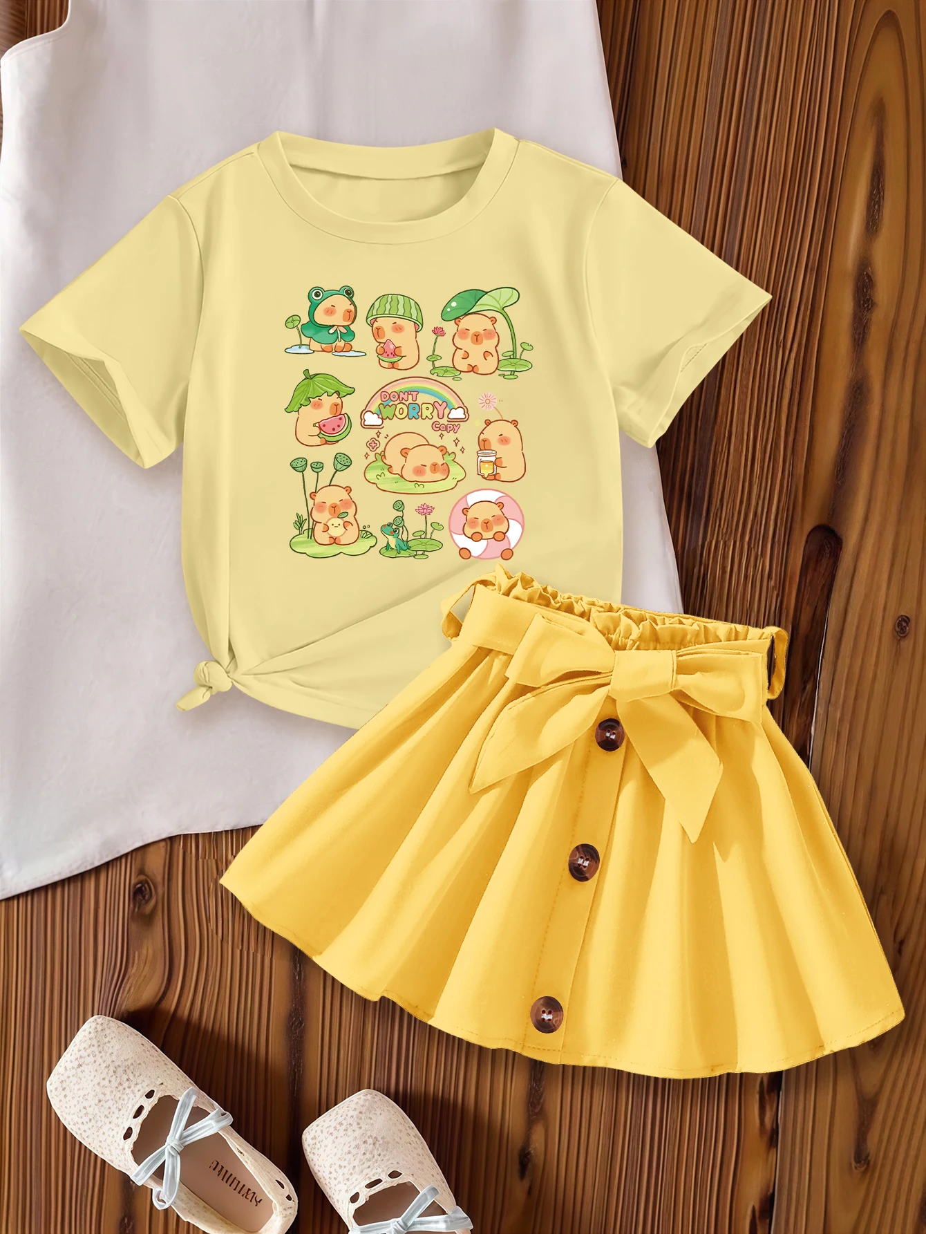 

2 Pieces, Cartoon Cute Capybara, Summer Sweet and Cute Short-Sleeved Dress Set for Girls