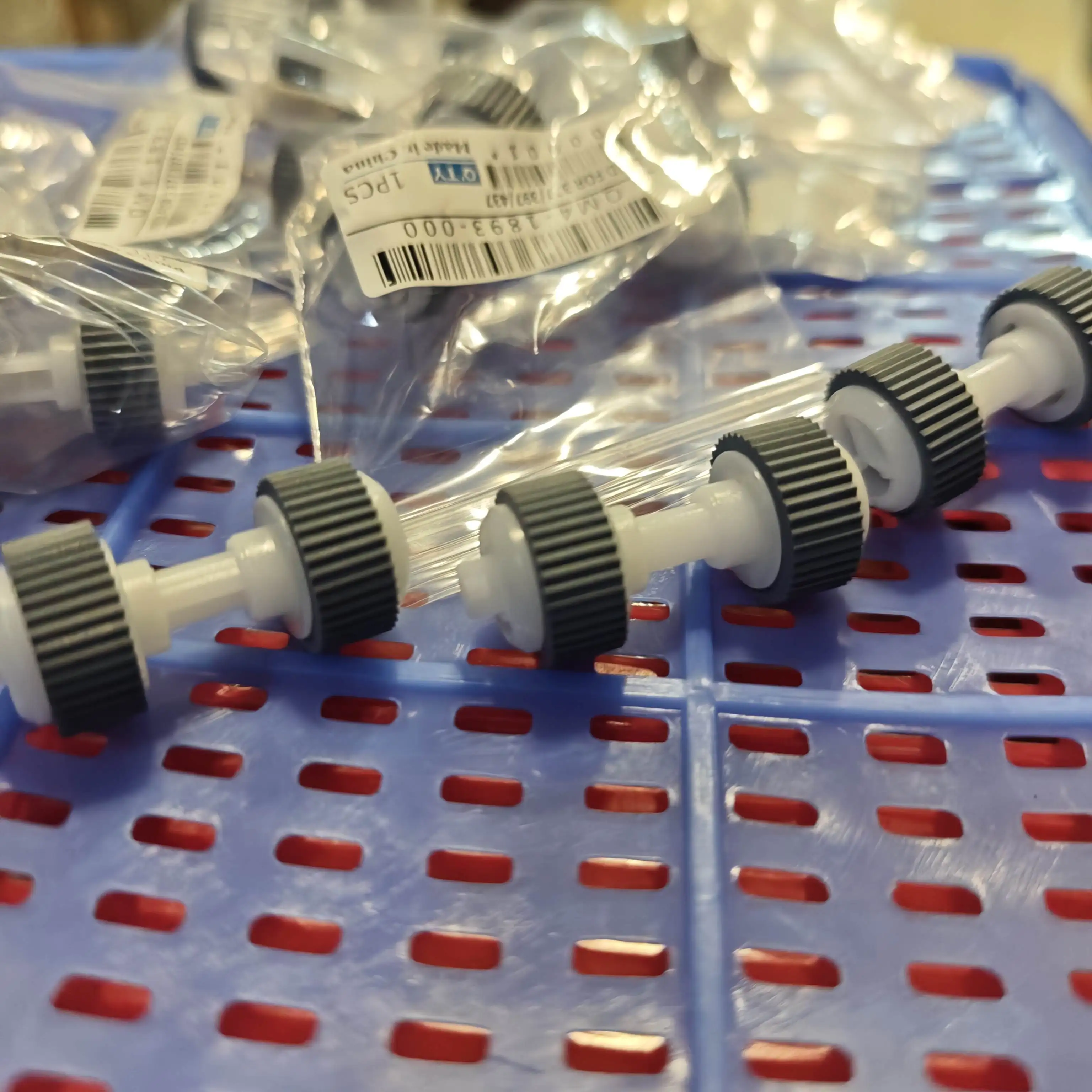 

Ролик захвата бумаги для CANON MG 2180 2580 3180 3570 3580 3680 5480 5580 5680 6180 6280 6380 6400 6530 6680 6730 6880