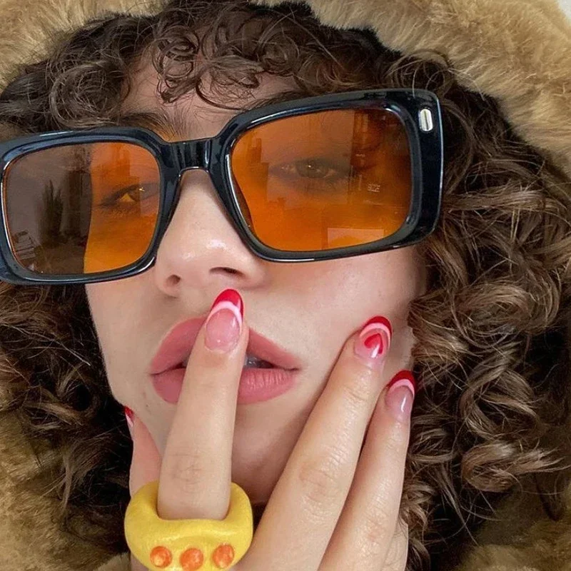 Lunettes de soleil carrées vintage à rivets, lunettes de soleil de marque pour femme, lunettes de soleil tendance et originales, lunettes de soleil rétro orange, Oculos De Sol