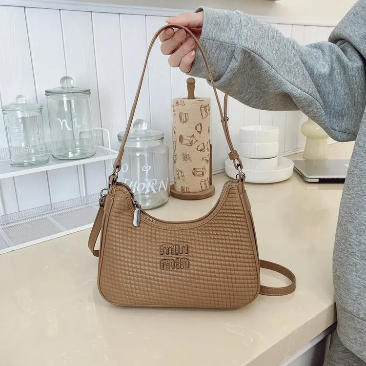 Stylish Commuter Diaper Bags:Women's Best Large Capacity Leather Tote, Minimalist Vintage Elegant Crossbody Bag For Fashion Show