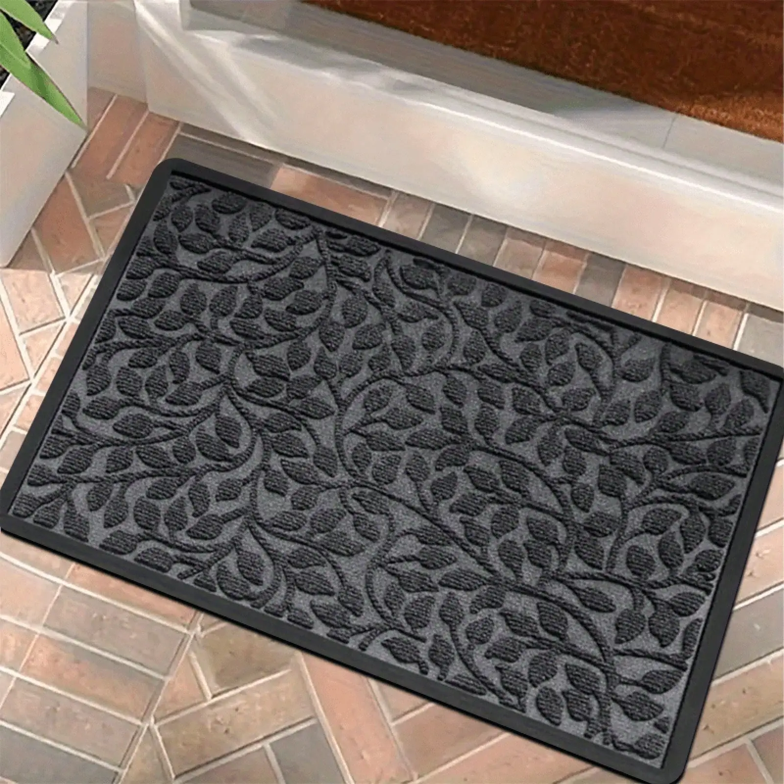 A Easy Gray Leaf Pattern Welcome Doormat Entrance Mat, Machine Washable Fiber, Flannel Doormat Non-Slip New Welcome Mat, High-Quality Soft Thickened Sponge